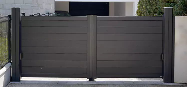Common Residential Gate Issues We Resolve in Moore, OK