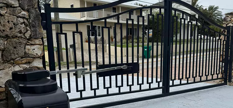Swing Gate Opener with Keypad Moore