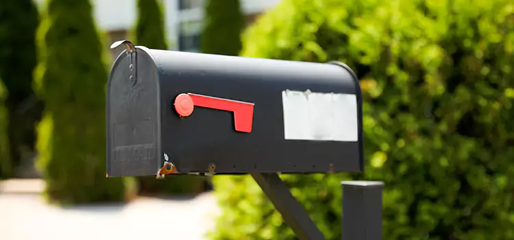 Secure Mailboxes for Packages Moore